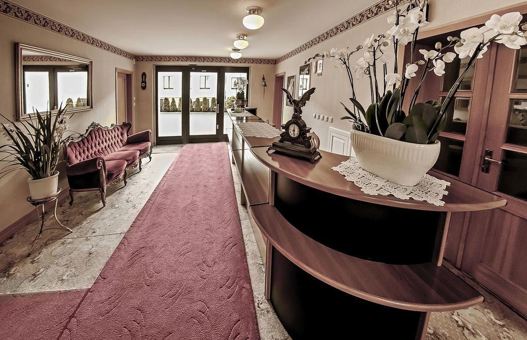 Palazzo Adler Bed and Breakfast Swarzędz Εξωτερικό φωτογραφία